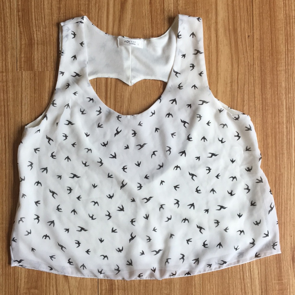 Backless and Sleeveless Bird Blouse
